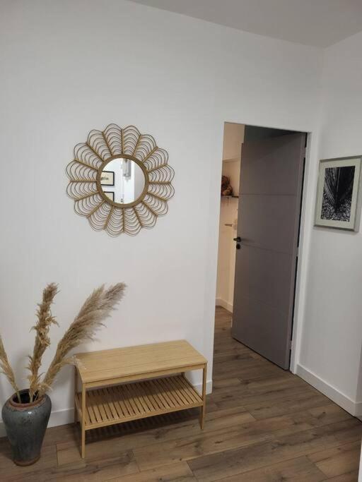 O Bon'Endroit - Appartement Confort - Centre Ville Vienne  Extérieur photo