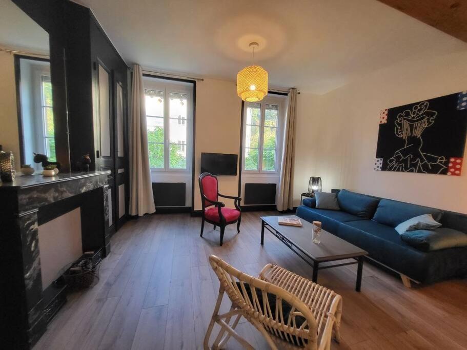 O Bon'Endroit - Appartement Confort - Centre Ville Vienne  Extérieur photo